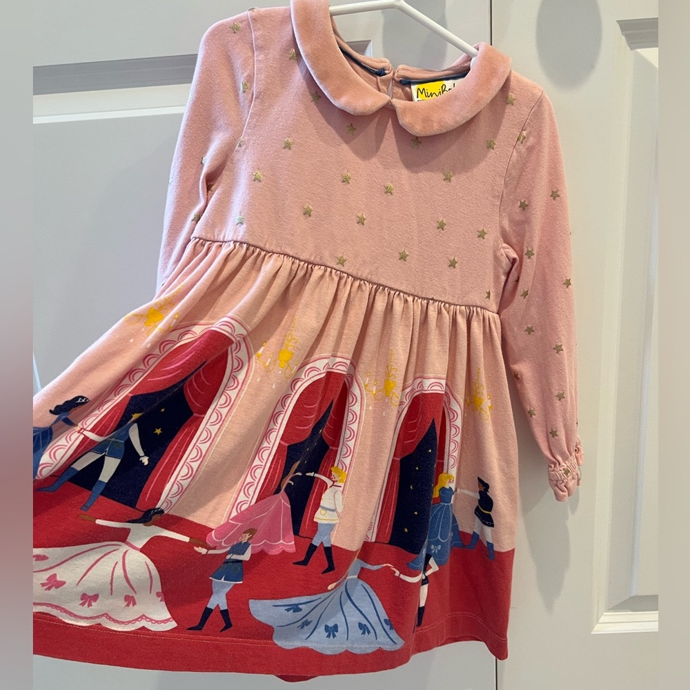 Boden dress with dancing princesses 💗👑